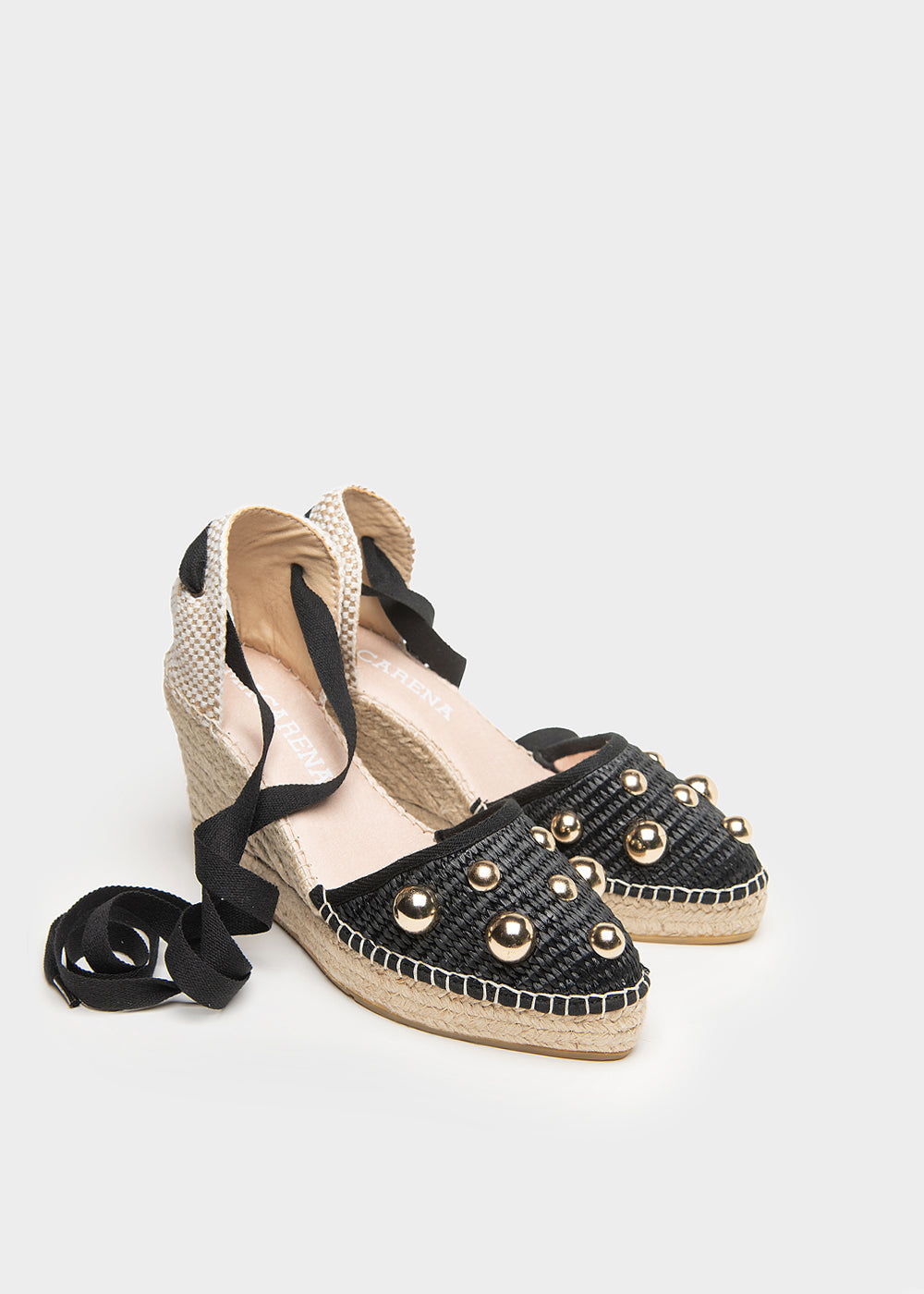 Nila Black