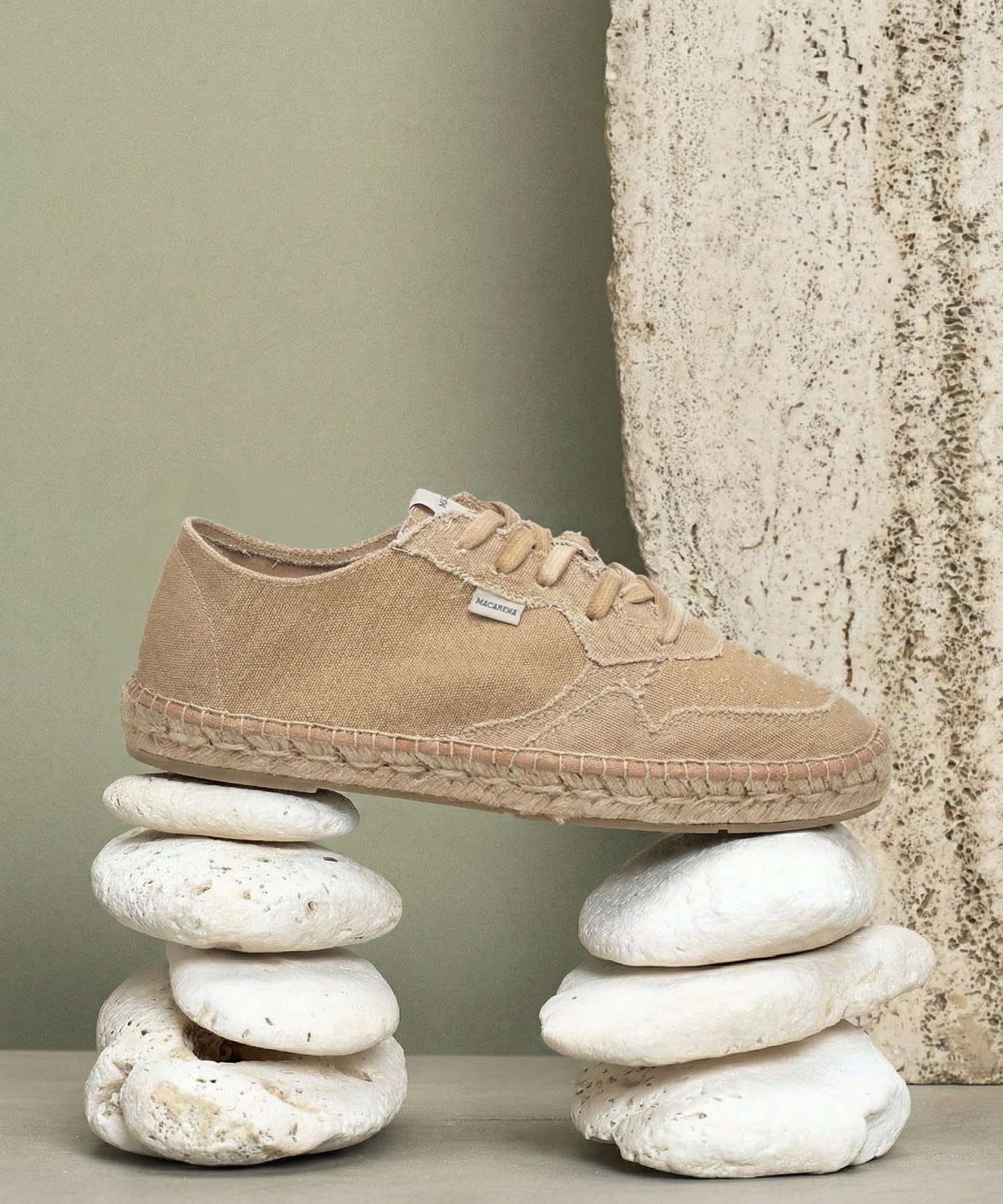 LUIS13BEIGE.jpg